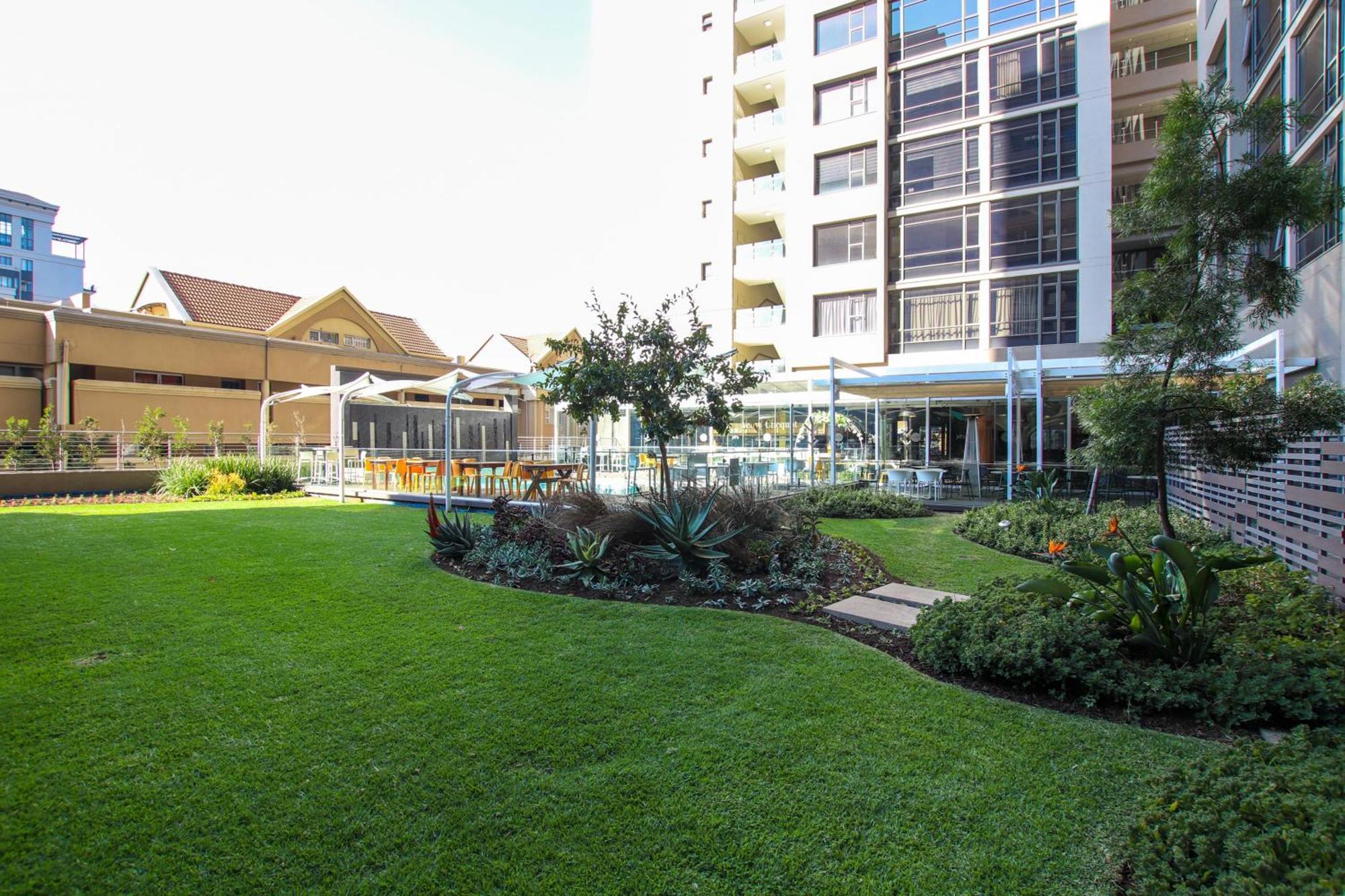 Cgrsa Apartments Sandton Johannesburg Dış mekan fotoğraf