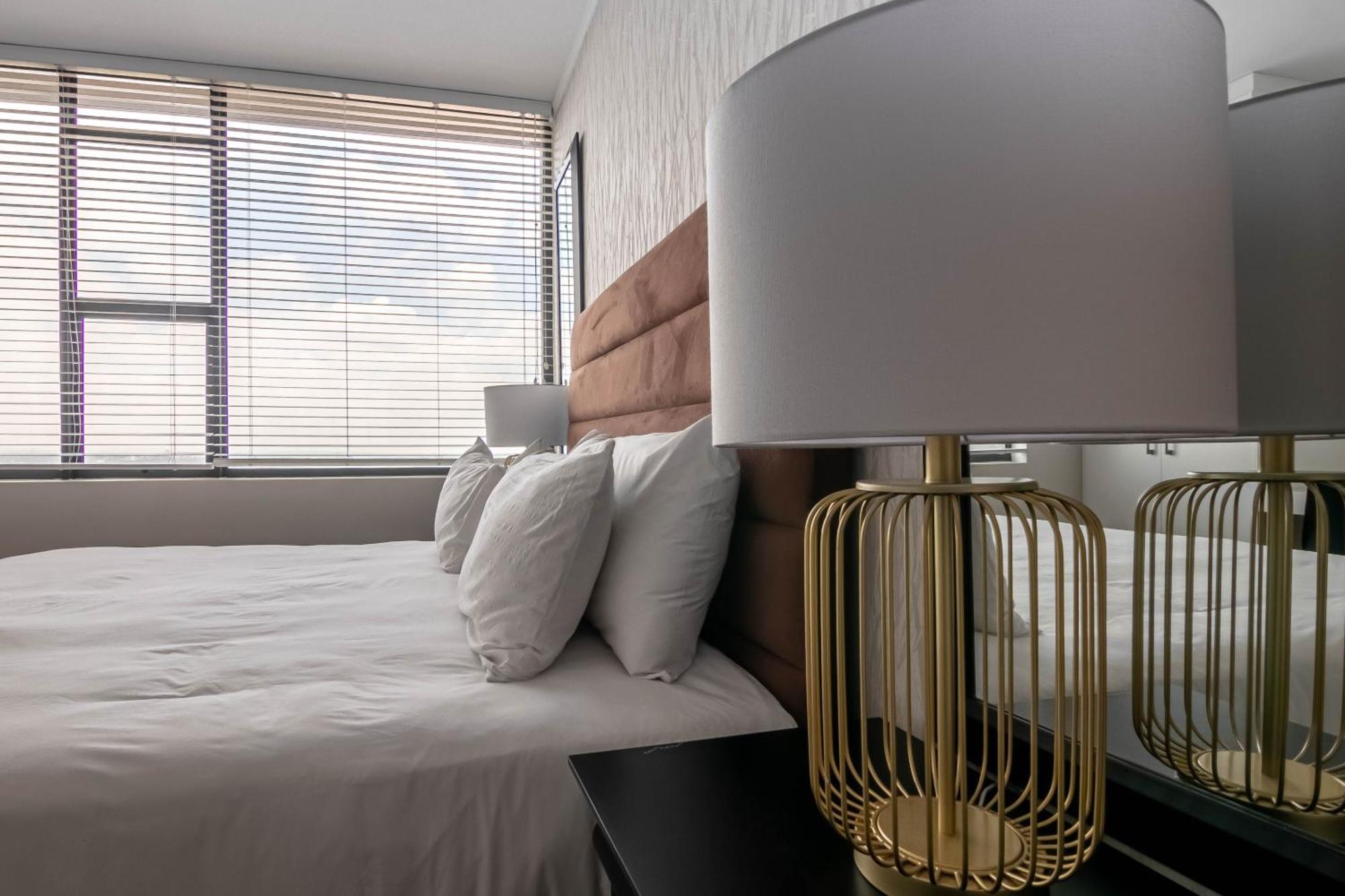 Cgrsa Apartments Sandton Johannesburg Oda fotoğraf