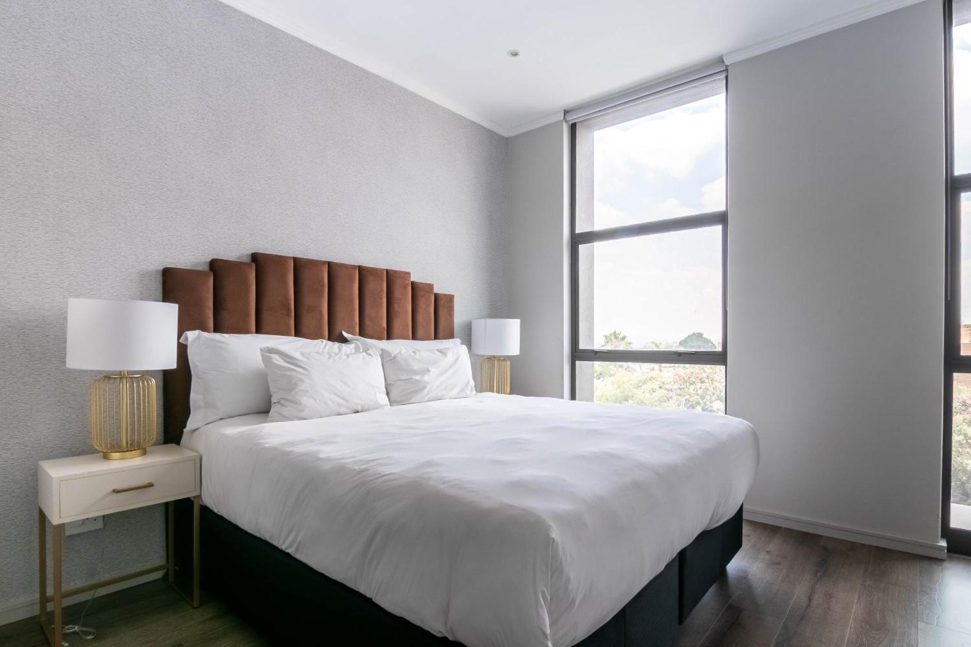 Cgrsa Apartments Sandton Johannesburg Oda fotoğraf